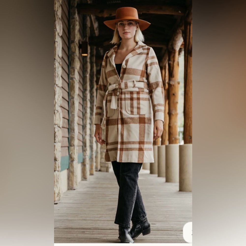 Plaid Belted Coat Outback Trading New​ - Picture 4 of 5